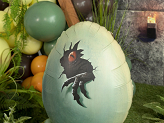 Foil balloon Jurassic World Dinosaur Egg, 48x64 cm, mix